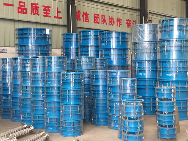  山东双法兰限位水蜜桃在线观看网站接头